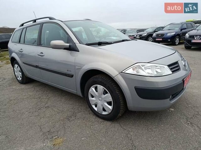 Серый Рено Меган, объемом двигателя 1.6 л и пробегом 215 тыс. км за 5700 $, фото 1 на Automoto.ua