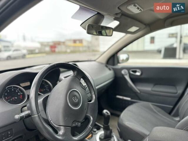 Сірий Рено Меган, об'ємом двигуна 1.6 л та пробігом 171 тис. км за 5500 $, фото 4 на Automoto.ua