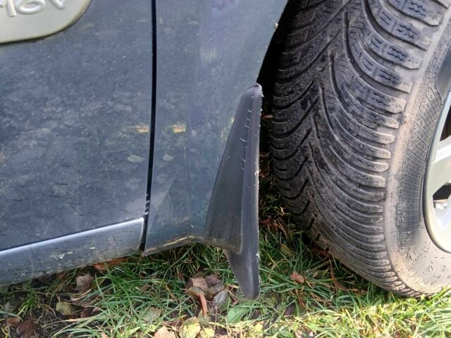 Рено Меган 2006 в Конотопе на Automoto.ua Серый Рено Меган, объемом двигателя 2 л и пробегом 219 тыс. км за 5600 $, фото 15 на Automoto.ua