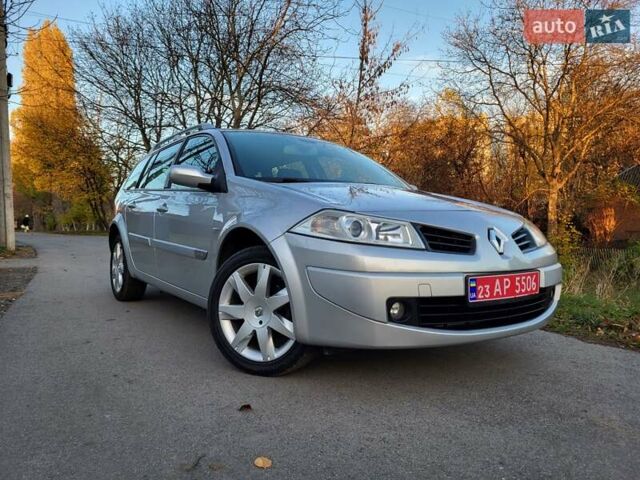 Серый Рено Меган, объемом двигателя 1.6 л и пробегом 182 тыс. км за 5700 $, фото 16 на Automoto.ua