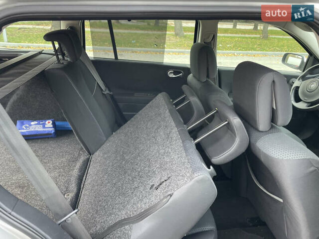 Серый Рено Меган, объемом двигателя 1.6 л и пробегом 196 тыс. км за 5500 $, фото 28 на Automoto.ua