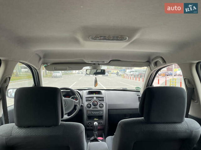 Серый Рено Меган, объемом двигателя 1.6 л и пробегом 196 тыс. км за 5500 $, фото 27 на Automoto.ua