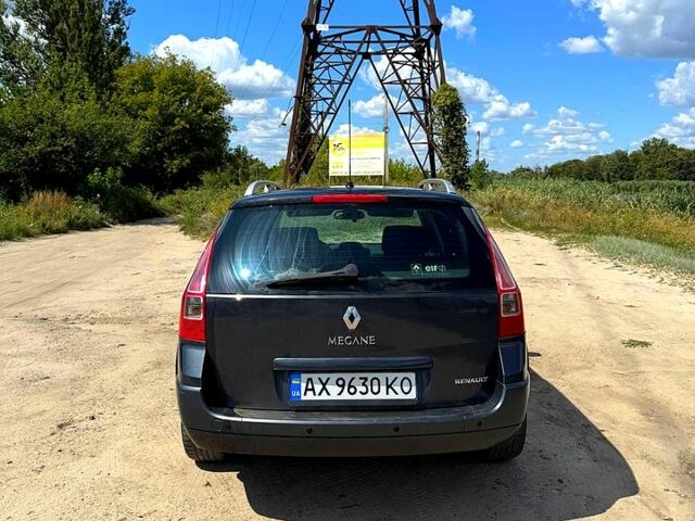 Серый Рено Меган, объемом двигателя 1.6 л и пробегом 236 тыс. км за 5500 $, фото 2 на Automoto.ua