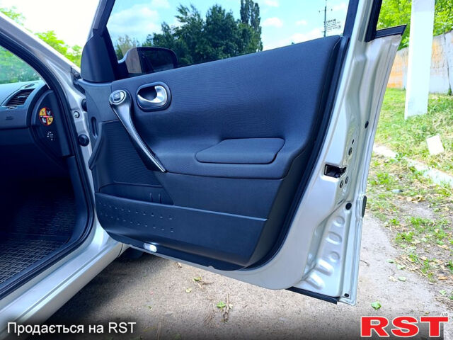 Сірий Рено Меган, об'ємом двигуна 1.6 л та пробігом 274 тис. км за 6000 $, фото 7 на Automoto.ua