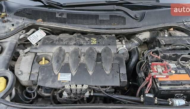 Сірий Рено Меган, об'ємом двигуна 1.6 л та пробігом 220 тис. км за 5500 $, фото 15 на Automoto.ua