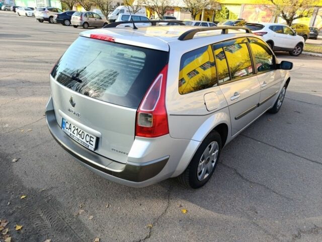 Серый Рено Меган, объемом двигателя 1.6 л и пробегом 210 тыс. км за 4560 $, фото 4 на Automoto.ua