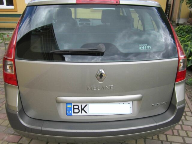 Серый Рено Меган, объемом двигателя 1.6 л и пробегом 193 тыс. км за 4761 $, фото 4 на Automoto.ua