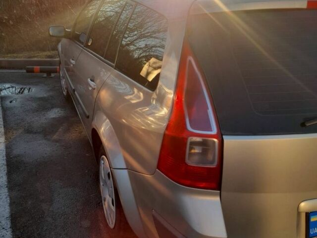 Серый Рено Меган, объемом двигателя 1.6 л и пробегом 280 тыс. км за 4900 $, фото 3 на Automoto.ua