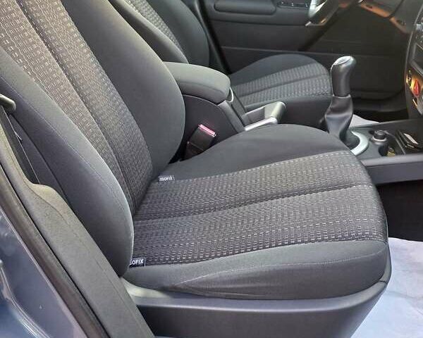 Сірий Рено Меган, об'ємом двигуна 1.6 л та пробігом 107 тис. км за 6999 $, фото 50 на Automoto.ua