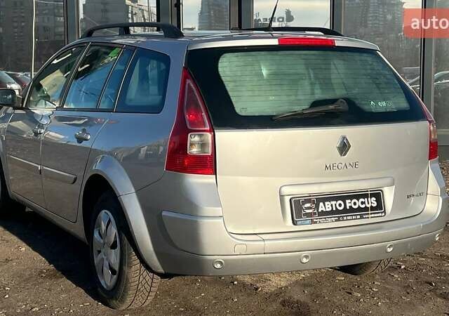 Сірий Рено Меган, об'ємом двигуна 1.6 л та пробігом 224 тис. км за 6490 $, фото 5 на Automoto.ua