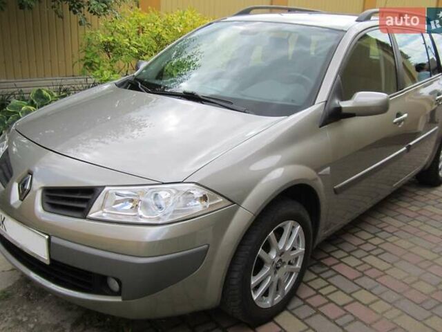 Сірий Рено Меган, об'ємом двигуна 1.6 л та пробігом 193 тис. км за 5000 $, фото 2 на Automoto.ua