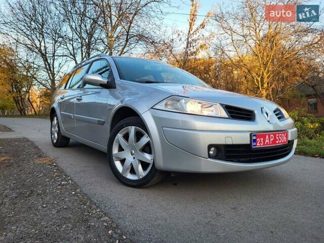 Серый Рено Меган, объемом двигателя 1.6 л и пробегом 182 тыс. км за 5700 $, фото 23 на Automoto.ua