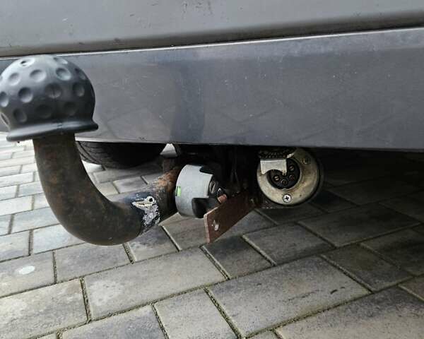 Серый Рено Меган, объемом двигателя 1.6 л и пробегом 257 тыс. км за 6500 $, фото 50 на Automoto.ua