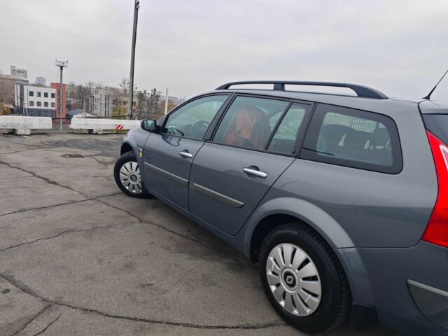 Серый Рено Меган, объемом двигателя 1.6 л и пробегом 190 тыс. км за 5550 $, фото 2 на Automoto.ua