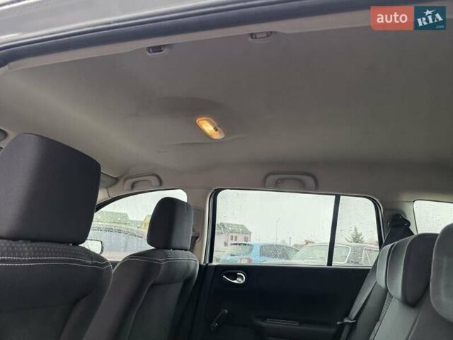Серый Рено Меган, объемом двигателя 1.6 л и пробегом 215 тыс. км за 5700 $, фото 5 на Automoto.ua