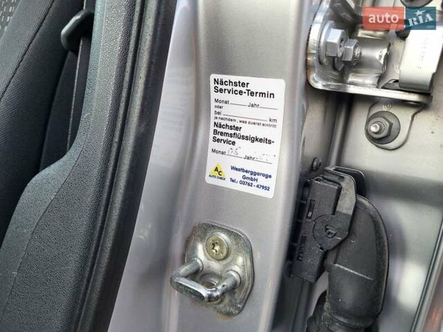 Серый Рено Меган, объемом двигателя 1.6 л и пробегом 182 тыс. км за 5700 $, фото 81 на Automoto.ua