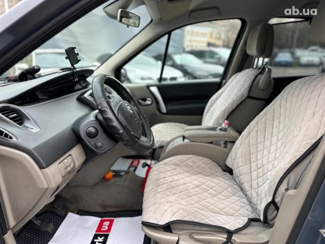 Серый Рено Меган, объемом двигателя 1.5 л и пробегом 265 тыс. км за 5790 $, фото 20 на Automoto.ua