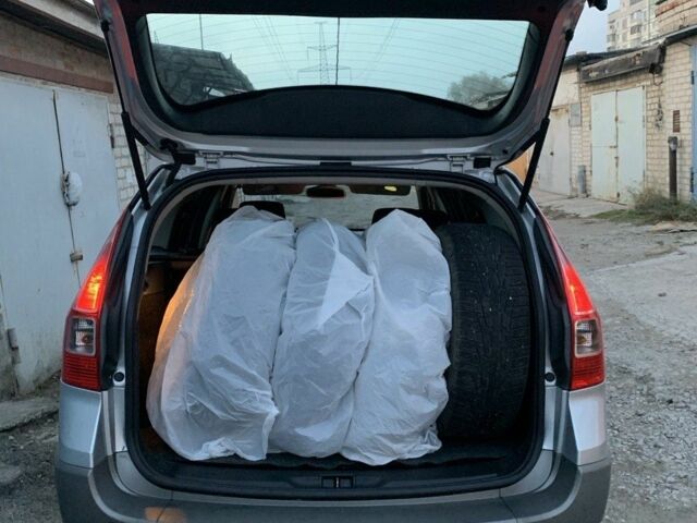 Сірий Рено Меган, об'ємом двигуна 1.6 л та пробігом 191 тис. км за 6100 $, фото 12 на Automoto.ua