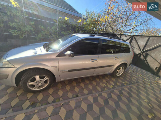 Серый Рено Меган, объемом двигателя 1.4 л и пробегом 253 тыс. км за 4500 $, фото 3 на Automoto.ua