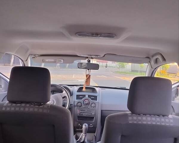 Сірий Рено Меган, об'ємом двигуна 1.46 л та пробігом 315 тис. км за 4850 $, фото 8 на Automoto.ua