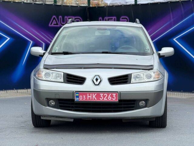 Рено Меган 2006 в Запорожье на Automoto.ua Серый Рено Меган, объемом двигателя 1.6 л и пробегом 236 тыс. км за 5499 $, фото 2 на Automoto.ua