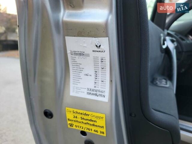 Серый Рено Меган, объемом двигателя 1.6 л и пробегом 182 тыс. км за 5700 $, фото 79 на Automoto.ua