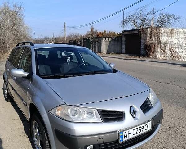 Сірий Рено Меган, об'ємом двигуна 1.6 л та пробігом 234 тис. км за 5000 $, фото 8 на Automoto.ua