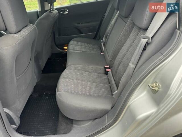 Сірий Рено Меган, об'ємом двигуна 1.6 л та пробігом 216 тис. км за 5400 $, фото 18 на Automoto.ua