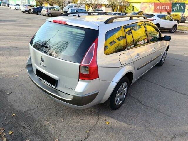 Серый Рено Меган, объемом двигателя 1.6 л и пробегом 210 тыс. км за 4650 $, фото 4 на Automoto.ua