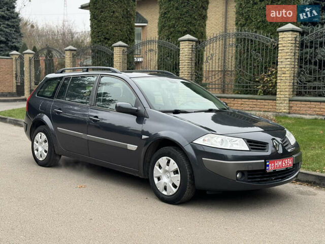 Сірий Рено Меган, об'ємом двигуна 1.6 л та пробігом 200 тис. км за 5600 $, фото 3 на Automoto.ua