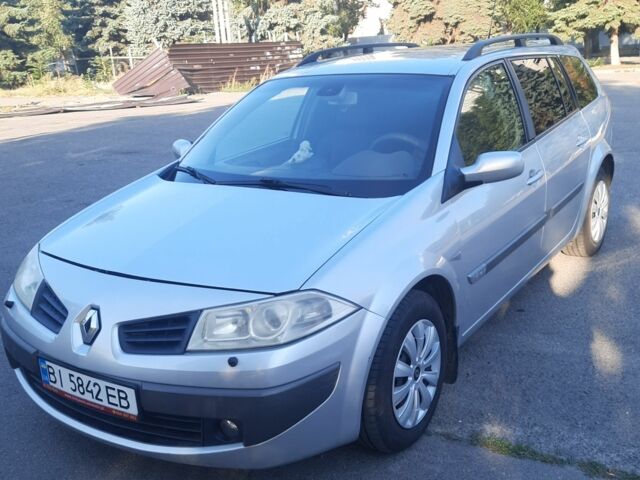 Серый Рено Меган, объемом двигателя 1.6 л и пробегом 195 тыс. км за 5000 $, фото 2 на Automoto.ua