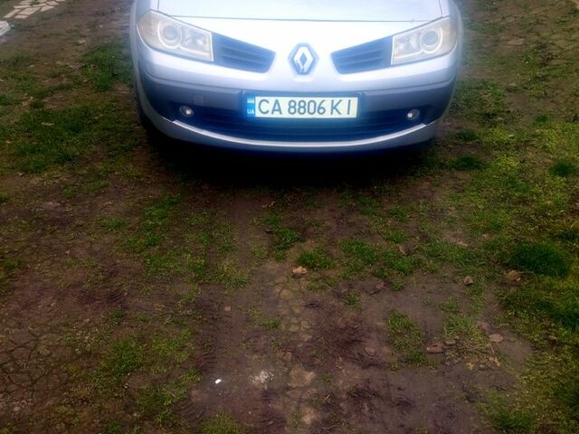 Сірий Рено Меган, об'ємом двигуна 1.6 л та пробігом 199 тис. км за 4900 $, фото 11 на Automoto.ua