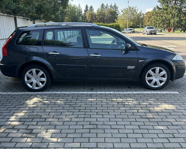 Серый Рено Меган, объемом двигателя 1.6 л и пробегом 235 тыс. км за 5200 $, фото 5 на Automoto.ua