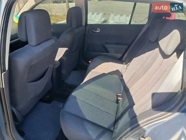Сірий Рено Меган, об'ємом двигуна 1.6 л та пробігом 232 тис. км за 4985 $, фото 4 на Automoto.ua