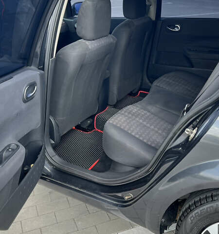 Серый Рено Меган, объемом двигателя 1.6 л и пробегом 229 тыс. км за 4999 $, фото 10 на Automoto.ua