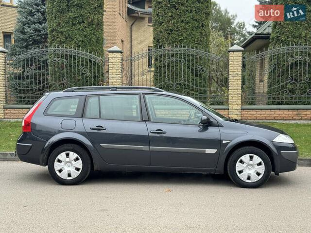 Сірий Рено Меган, об'ємом двигуна 1.6 л та пробігом 200 тис. км за 5600 $, фото 4 на Automoto.ua