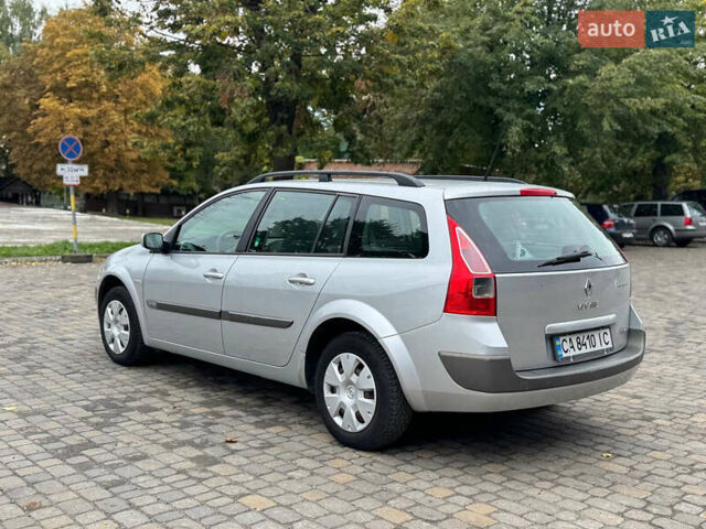 Серый Рено Меган, объемом двигателя 1.59 л и пробегом 240 тыс. км за 4300 $, фото 9 на Automoto.ua
