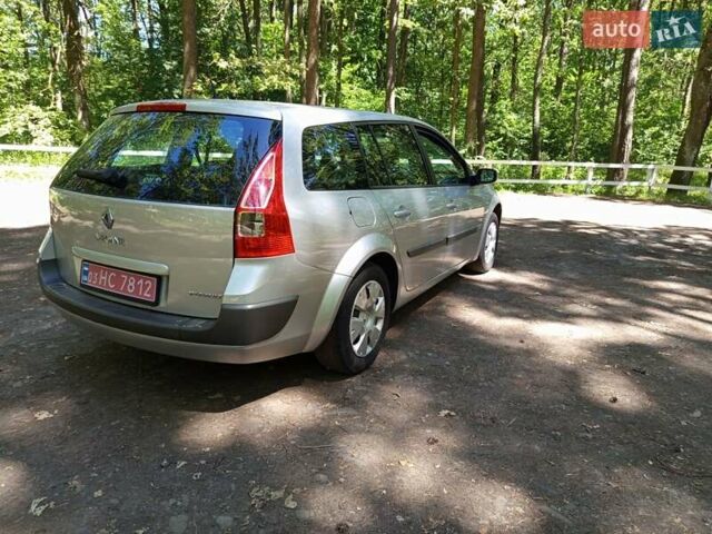 Серый Рено Меган, объемом двигателя 1.6 л и пробегом 199 тыс. км за 5200 $, фото 5 на Automoto.ua