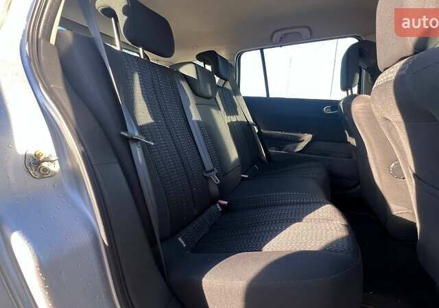 Сірий Рено Меган, об'ємом двигуна 1.6 л та пробігом 224 тис. км за 6490 $, фото 10 на Automoto.ua