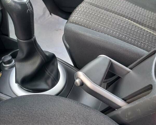 Сірий Рено Меган, об'ємом двигуна 1.6 л та пробігом 107 тис. км за 6999 $, фото 38 на Automoto.ua