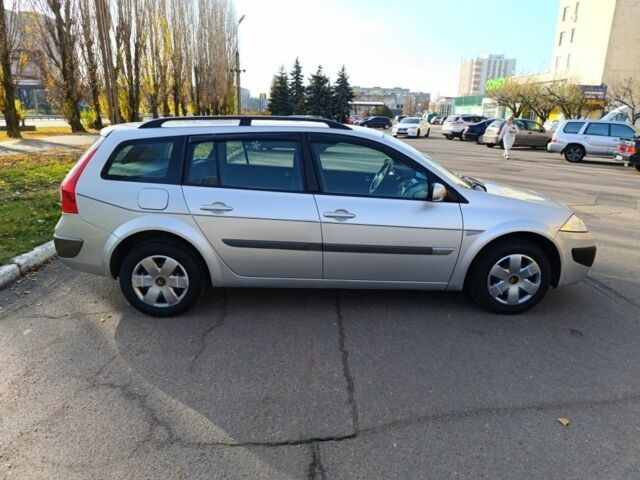 Серый Рено Меган, объемом двигателя 1.6 л и пробегом 210 тыс. км за 4560 $, фото 5 на Automoto.ua