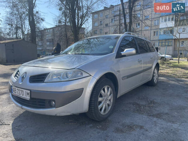 Серый Рено Меган, объемом двигателя 1.9 л и пробегом 300 тыс. км за 4500 $, фото 1 на Automoto.ua
