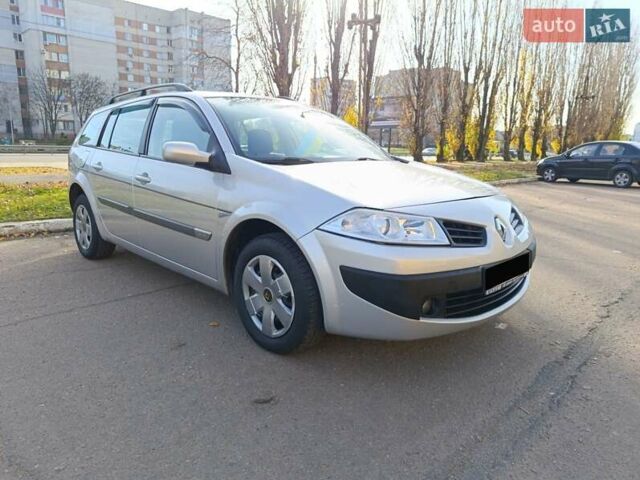 Серый Рено Меган, объемом двигателя 1.6 л и пробегом 210 тыс. км за 4650 $, фото 7 на Automoto.ua