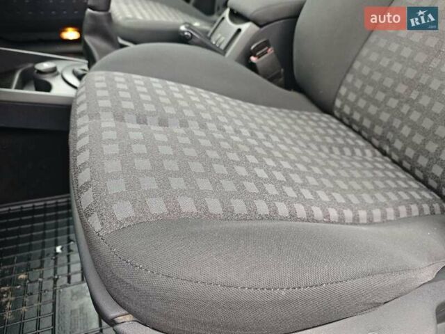 Серый Рено Меган, объемом двигателя 1.6 л и пробегом 190 тыс. км за 5550 $, фото 17 на Automoto.ua