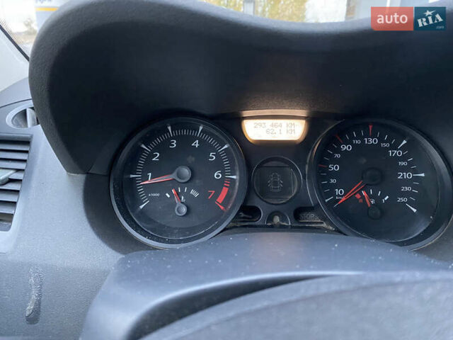 Сірий Рено Меган, об'ємом двигуна 1.6 л та пробігом 293 тис. км за 3600 $, фото 15 на Automoto.ua