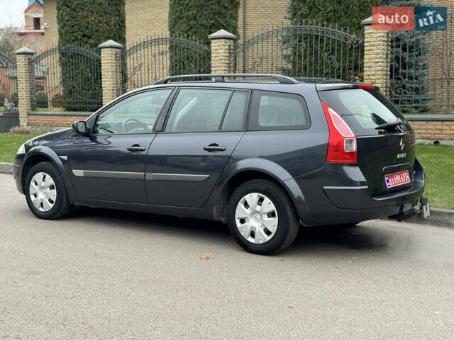 Сірий Рено Меган, об'ємом двигуна 1.6 л та пробігом 200 тис. км за 5600 $, фото 2 на Automoto.ua