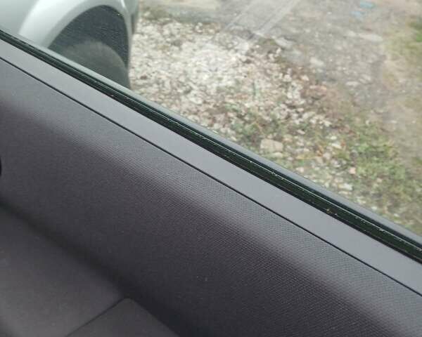 Сірий Рено Меган, об'ємом двигуна 1.6 л та пробігом 186 тис. км за 6000 $, фото 9 на Automoto.ua