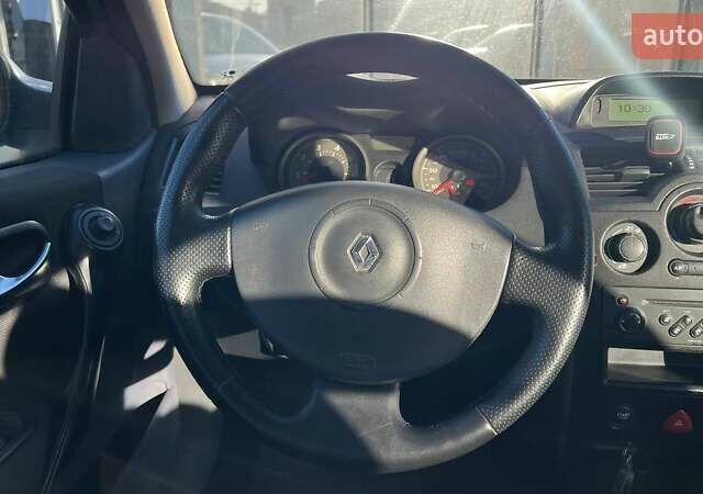 Сірий Рено Меган, об'ємом двигуна 1.6 л та пробігом 224 тис. км за 6490 $, фото 14 на Automoto.ua
