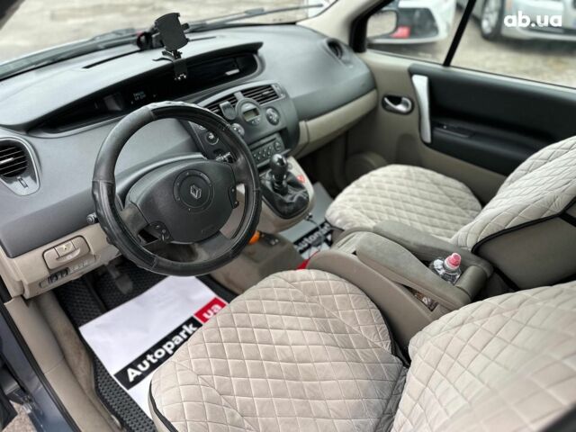 Серый Рено Меган, объемом двигателя 1.5 л и пробегом 265 тыс. км за 5790 $, фото 19 на Automoto.ua