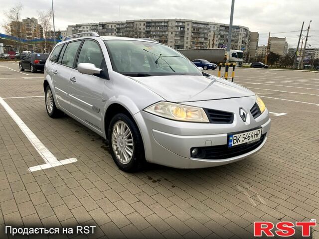 Серый Рено Меган, объемом двигателя 2 л и пробегом 275 тыс. км за 4700 $, фото 1 на Automoto.ua